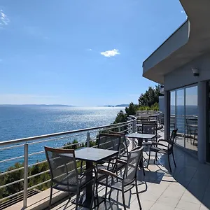 Apartment Ark, Split